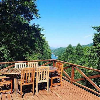 Lakeview At Fontana Lauada Ngoại thất bức ảnh